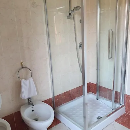 Berghinz Bed and Breakfast 3*