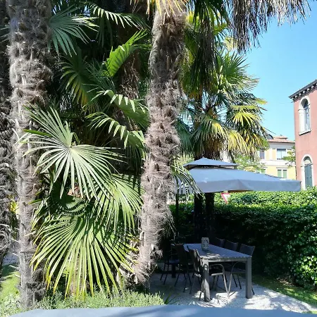 Berghinz Bed and Breakfast Λίντο της Βενετίας
