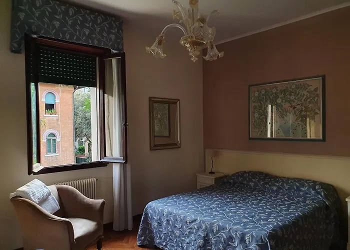 Berghinz Oda ve Kahvaltı