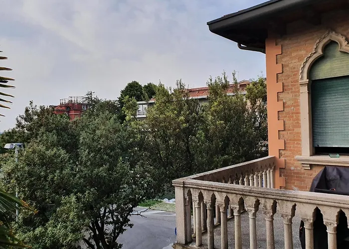 Oda ve Kahvaltı Berghinz
